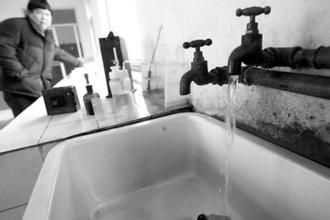 ��2014��1�������ڲ���3���µ�ʱ���ȫ����Χ�ڣ�ý���ع������ˮ��ζ�¼��Ѵ�10��