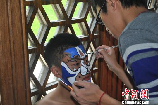 �����׼ҷ������Ļ��Ų�ѧԺ�仧�Ĵ�