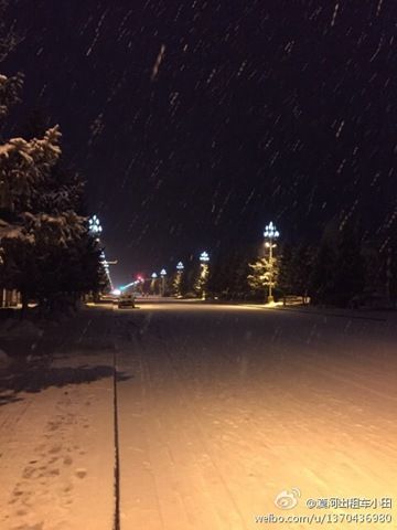 ���죬������Į��ӭ����ѩ������Դ��΢����