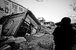 һ�䵹���ڿ��ڵķ����Ѿ��������ɳ������һ�롣 �ž��� ��